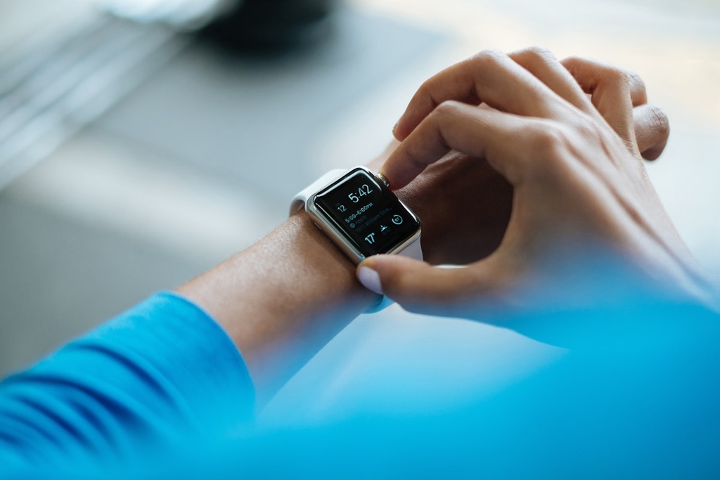 [MOS-WATCH-S10] Apple Watch Series 10